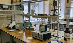 Лаборатория общей и неорганической химии