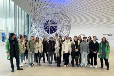 Студенты и преподаватели кафедры К4 посетили Международную выставку-форум «Россия»