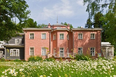 Лекция заведующего научно-фондовым отделом музея-заповедника «Усадьба «Мураново»